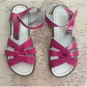 Salt Water Original 5 Hot Pink
Patent Leather
